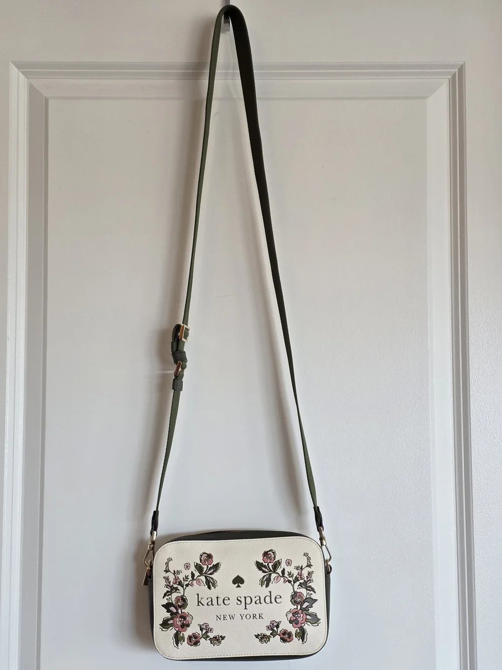 kate spade NWOT Floral Ivory and Olive Crossbody